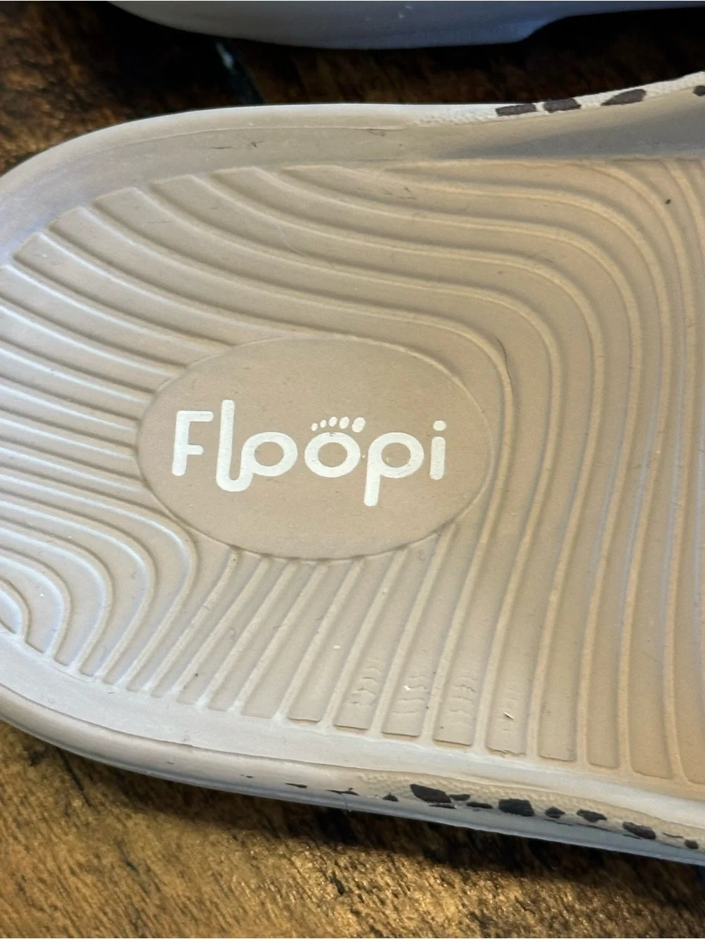 Floopi | Sophie Leopard Printed Comfort Slide Sandals, Size 10
